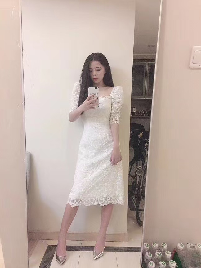 三点粉的嫩妞豆豆，波大舒爽