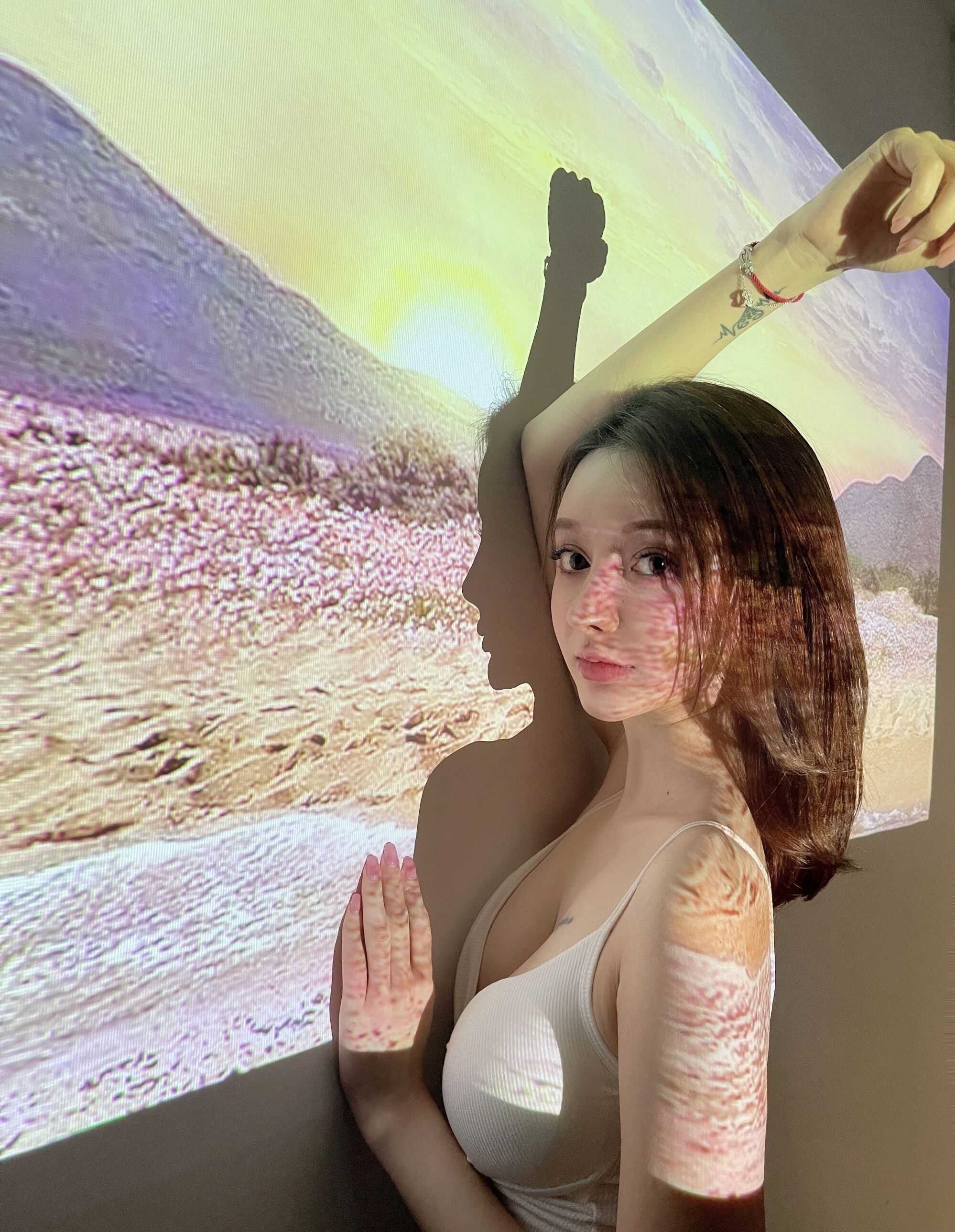 清新纯情妹妹、性感胸大